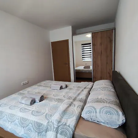 Toni's Cosy Apartment